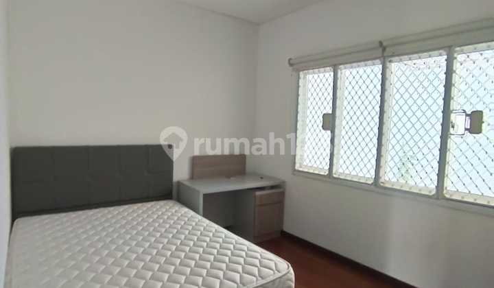 For Sale House Pik Crown Golf Boulevard 8x24 SHM 2