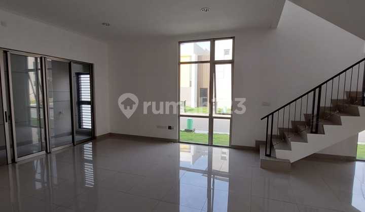 Dijual Cepat Rumah Pik2 Hoek 8x15 SHM Bagus Unfurnsihed 2