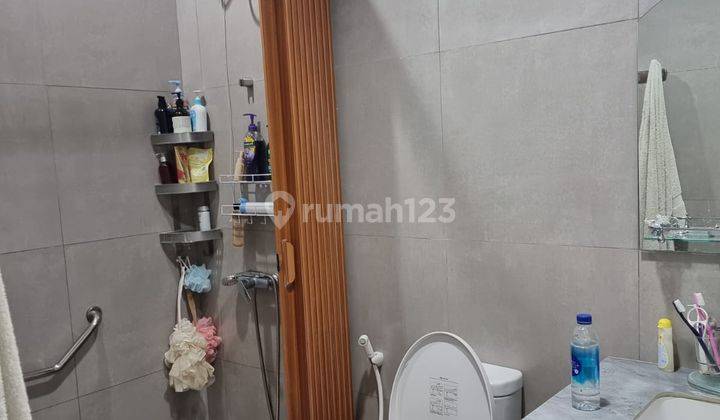 kamar mandi dijual cepat rumah pik camar