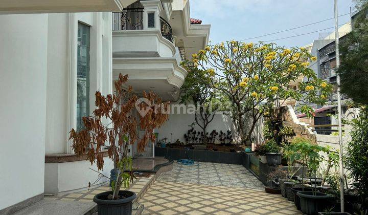 Dijual Rumah Pluit 2 Lantai Shm Semi Furnish  1