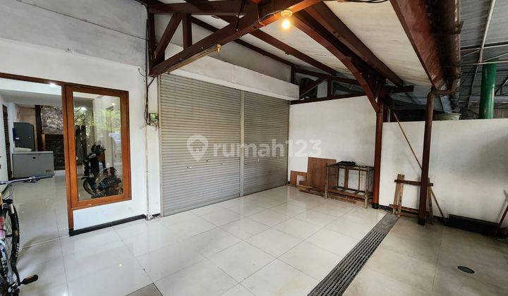 Dijual Rumah 2 Lantai Raya Mayjend Sungkono  1