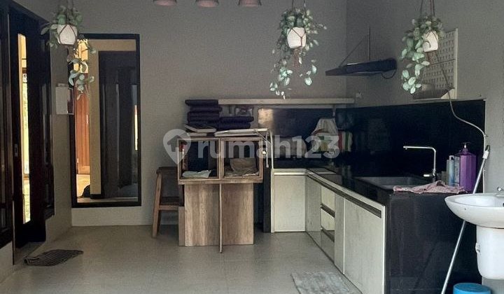 Rumah Terawat Semi Furnish di Green Hills Malang 2