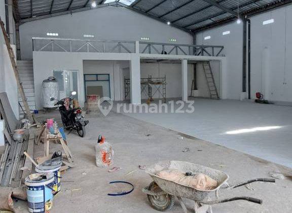 Disewakan Ruang Usaha di Simpang Sulfat Malang 2