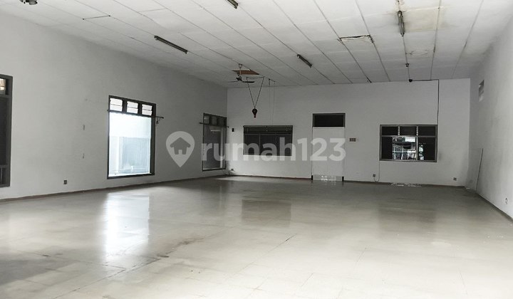 Ruang Usaha Area Komersial di Mayjend Panjaitan Malang Ruang Usaha Area Komersial di Mayjend Panjaitan Malang