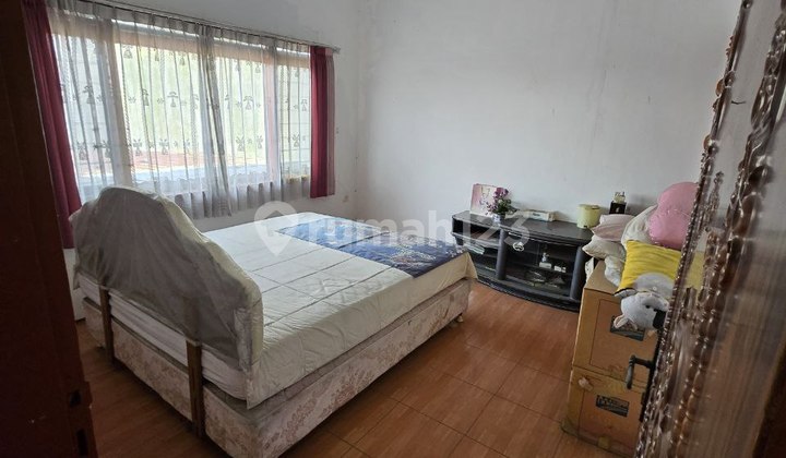 Ruko Kawasan Bisnis di Jl Pasar Besar Malang