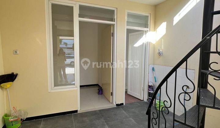 Dijual Sewa Rumah Klampis Semolo Barat  2