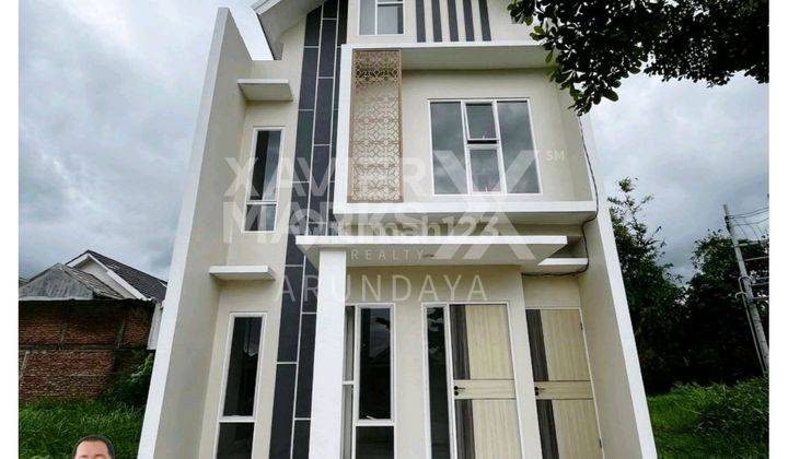 Rumah Modern 2 Lantai Lokasi Tengah Kota Cocok Buat Hunin 1