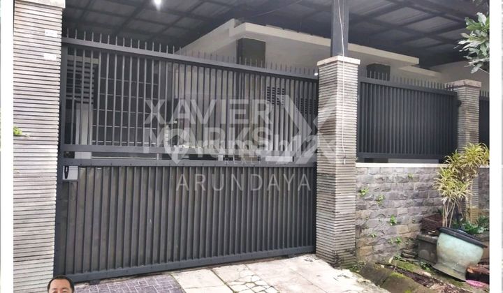 Rumah Modern Minimalis Daerah Tengah Kota Cocok Buat Hunian 1