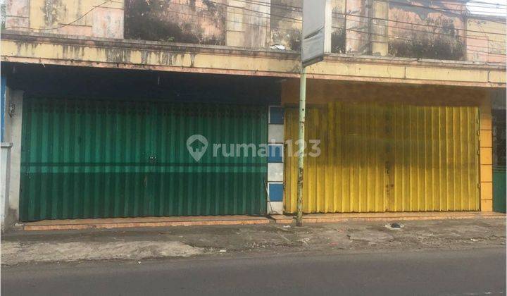 Ruko Lokasi Strategis Daerah Tengah Kota Cocok Untuk Usaha 1