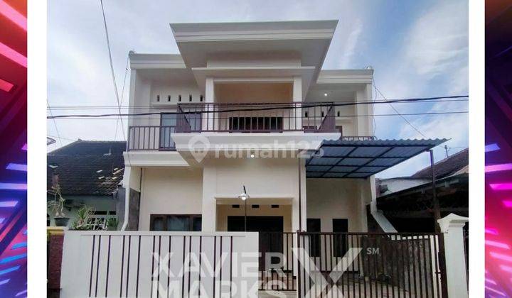 Rumah Mewah 2 Lantai di Perumahan Elit Tengah Kota Jember 1