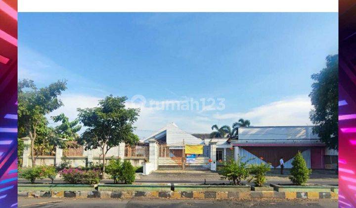 Rumah Ruko Strategis Tengah Kota Situbondo. Cocok Untuk Usaha Atau Bisnis 1