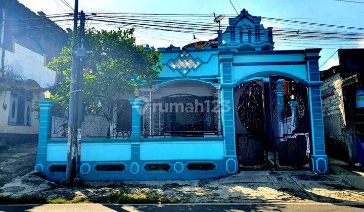 RUMAH 2 LANTAI LOKASI PINGGIR JALAN COCOK BUAT HUNIAN ATAU USAHA 1