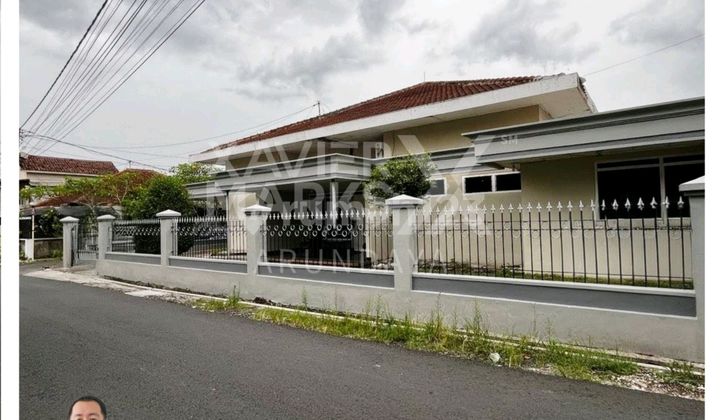 Rumah Luas Siap Huni Lokasi Tengah Kota Cocok Buat Hunian 1