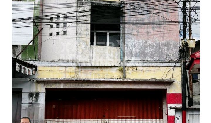 Two-Story Rental Shop House in Sumbersari Area, Suitable for Business 1