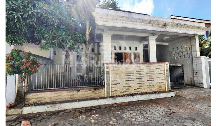 Rumah Modern Minimalis Lokasi Tengah Kota Cocok Untuk Hunian 1