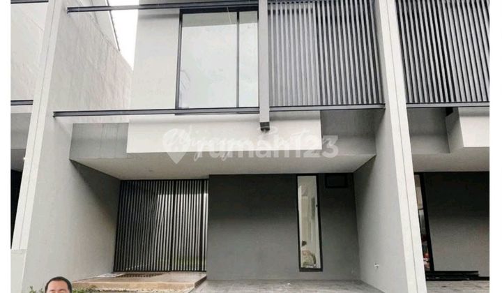 Rumah Baru Siap Huni Lokasi Perumahan Elit Tengah Kota 1