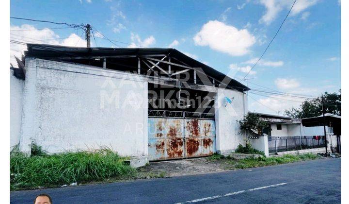 Rumah Dan Gudang Daerah Kota Cocok Untuk Gudang Distributor 1
