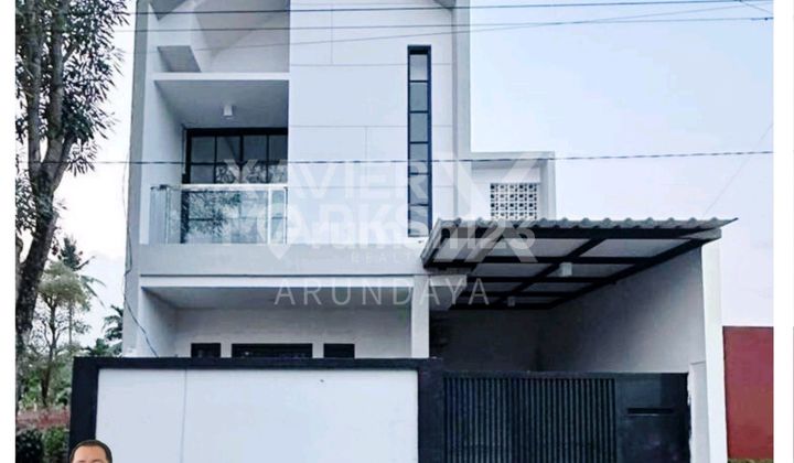 Rumah 2 Lantai Modern Minimalis Siap Huni Daerah Kota 1