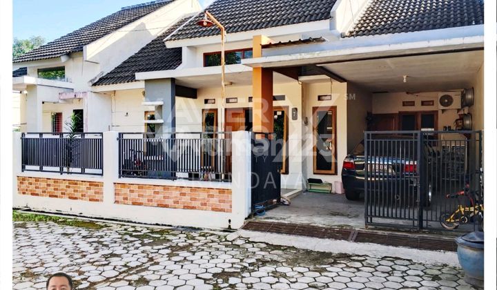 Modern Minimalist House in Sumbersari, Ideal for Investment. 1