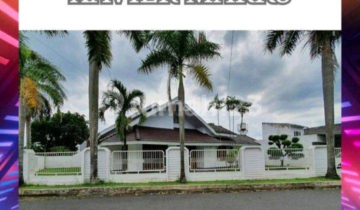 Sewa Rumah Besar Di Tengah Kota Jember Dekat Lippo Mall. Cocok Untuk Kantor Atau Hunian 1