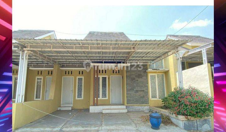 Rumah Modern Minimalis Harga Miring Lokasi dekat Kampus Jember 1