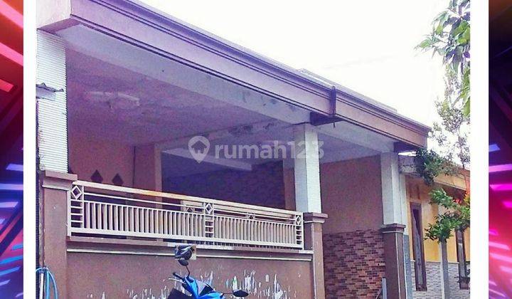 Rumah 2 Lantai Full Renovasi daerah Tegal Besar. Harga Murah Bisa Nego! 1