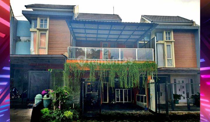 Rumah 2 Lantai Modern Minimalis di Perumahan Elit Jember. Harga Nego! 1