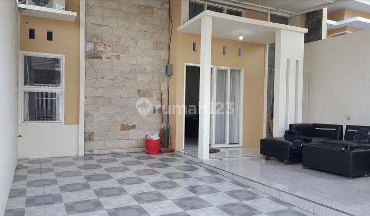 Sewa Rumah Full Perabot Siap Huni Di Perumahan Tengah Kota Jember 2