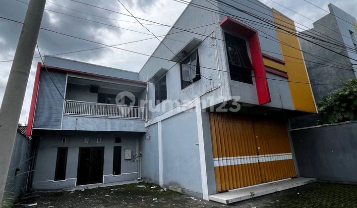 Strategic Campus Area Shop House Suitable for Culinary Business or Boarding House 1