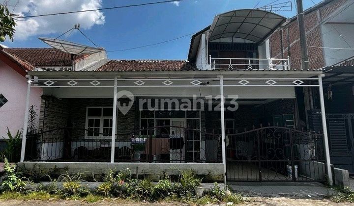 Rumah Minimalis Cantik 1,5 Lantai Di Daerah Tegal Besar Kaliwates. Siap Huni 1