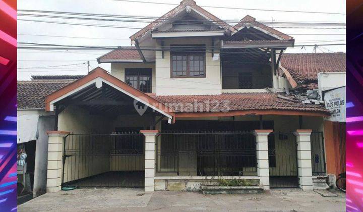 Sewa Rumah Luas Pinggir Jalan Raya Di Tengah Kota Jember Cocok Untuk Kantor 1