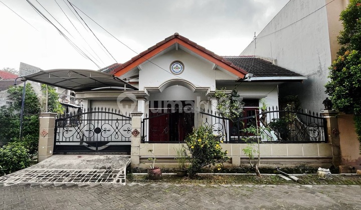 Rumah Siap Huni Di Perumahan Tengah Kota Jember 1