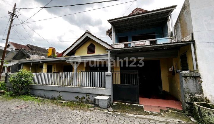 Two-Story House Near STDI Campus Potential to be Made into a Boarding House 1