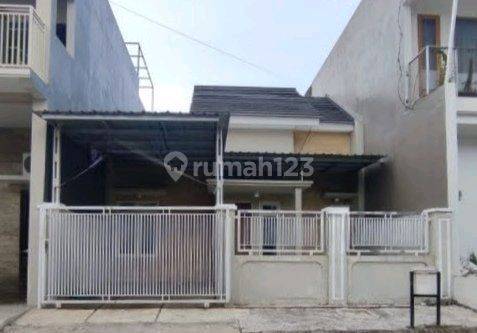 Sewa Rumah Minimalis 2 Kamar Di Perumahan Tengah Kota Jember 2
