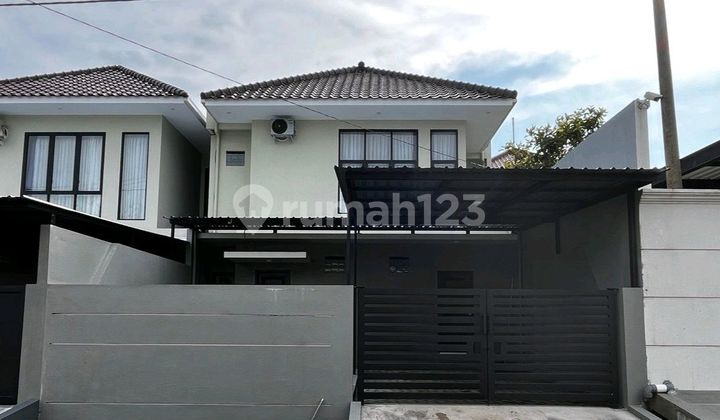 For Rent: Fully Furnished Modern Minimalist 2-Story House in the Elite Mojopahit Housing Complex, Jember 1