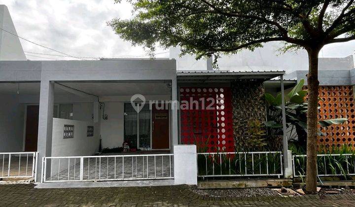 Sewa Rumah Modern Minimalis Siap Huni Di Perumahan Tengah Kota Jember 1