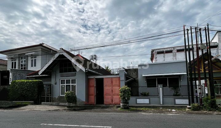 Rumah Luas Strategis Tengah Kota Cocok untuk Homestay, Hotel atau Cafe 1