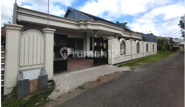 Dijual Rumah Mewah Siap Huni Dekat Rs Bina Sehat Jember 1