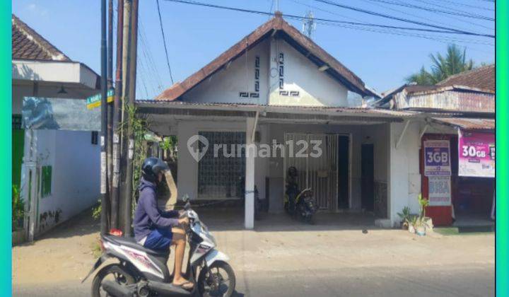 Rumah Hitung Tanah Pinggir Jalan Tengah Kota 1
