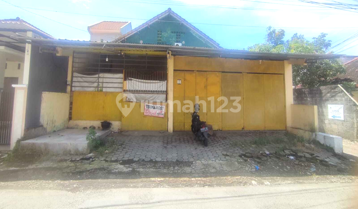 For Rent: Ready-to-Occupy House Near Roxy Jember 1