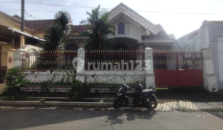 DIJUAL RUMAH CANTIK SIAP HUNI DEKAT RS BINA SEHAT DAN GOR KALIWATES 1