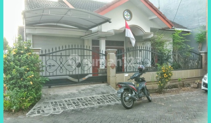 Dijual Rumah Cantik Siap Huni Tengah Kota 1