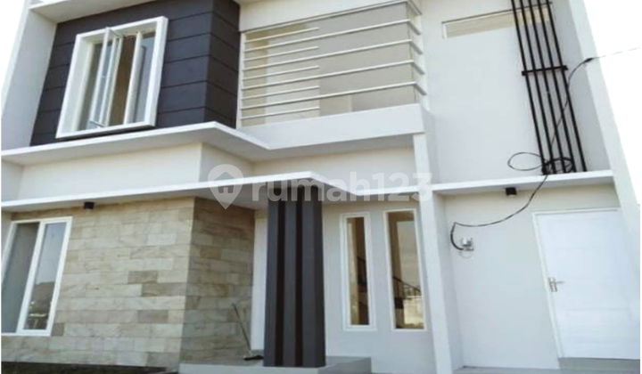 Dijual RUmah Minimalis Modern 2 Lantai Tengah Kota 1