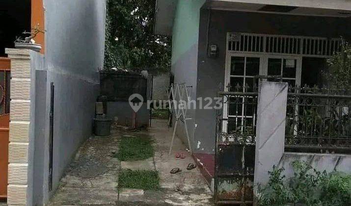 Rumah second lahan luas di Perumahan Bojongsari  Sawangan  2