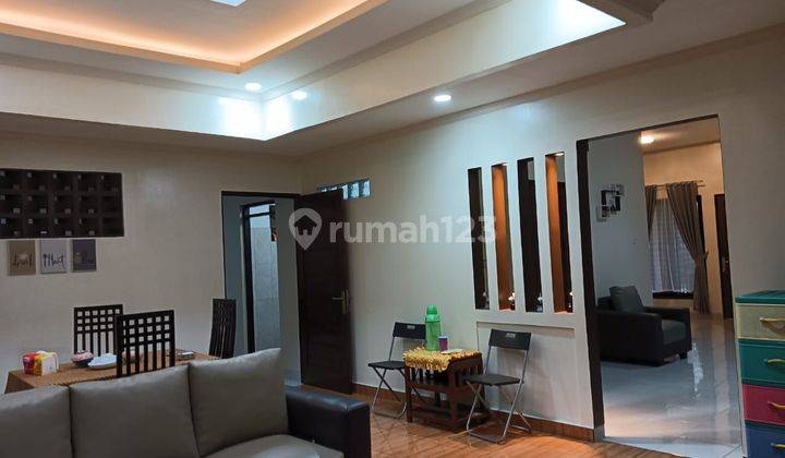 Rumah elegant siap huni dalam kavling di Ciater Serpong 2