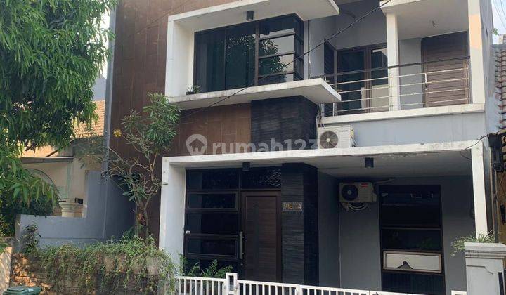 Rumah Mewah 2 Lantai Dalam Komplek Di Tapos Depok 2