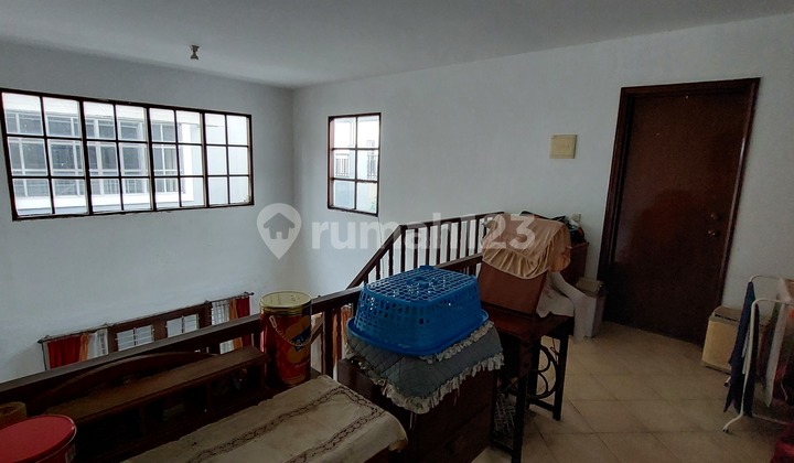 Rumah Royal Serpong Village Tangerang Selatan 7