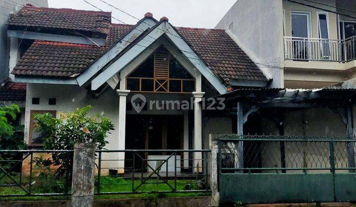 Rumah dekat Stasiun Rawa Buntu di Griya Loka BSD Tangerang Selatan 1