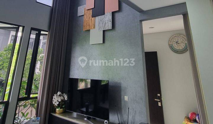 Jual rumah mewah furnished by designer Lakewood Navapark BSD tinggal bawa koper aja 1