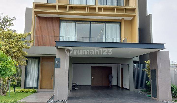 Rumah Termewah Terbesar di BSD City  Private Cluster 3 lantai dengan lift 1